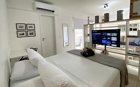 Studio a 100m Bosque, Centro e Cambuí- Home Office, Piscina, Sauna, Jacuzzi, Fitness